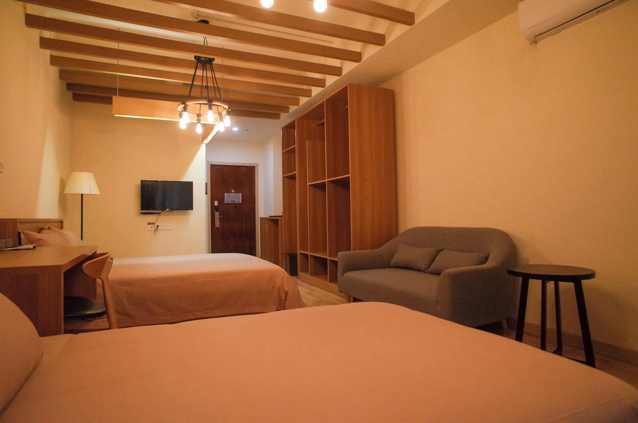 Inhope International Hotel Shanghai Bagian luar foto
